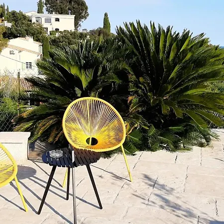 Semesterbostad Provenzalisches Haus Hannah - Garten Mit Meerblick Und Pool By Riviera Homelife *