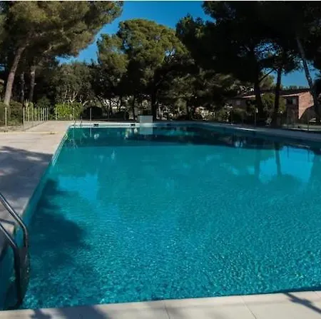 Semesterbostad Provenzalisches Haus Hannah - Garten Mit Meerblick Und Pool By Riviera Homelife *